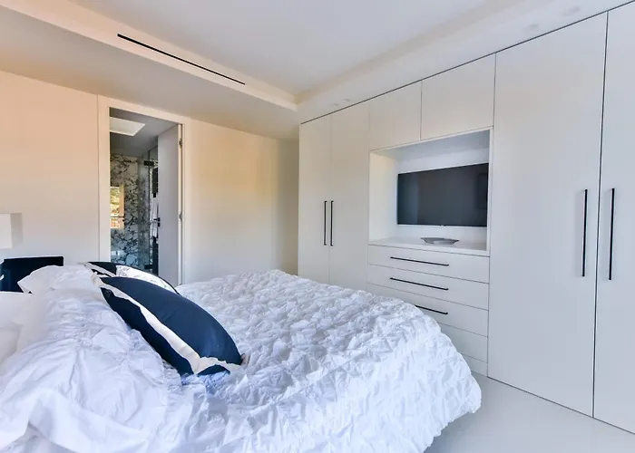 L'horizon Avec Somptueuse Terrasse Vue