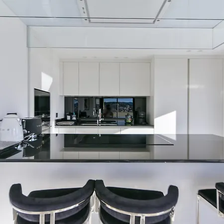 L'horizon Avec Somptueuse Terrasse Vue 戛纳